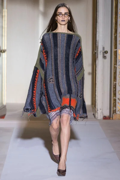Look 23